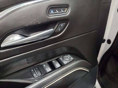 Used 2023 Cadillac Escalade ESV Sport Platinum w/ LPO, ONYX Package image 34