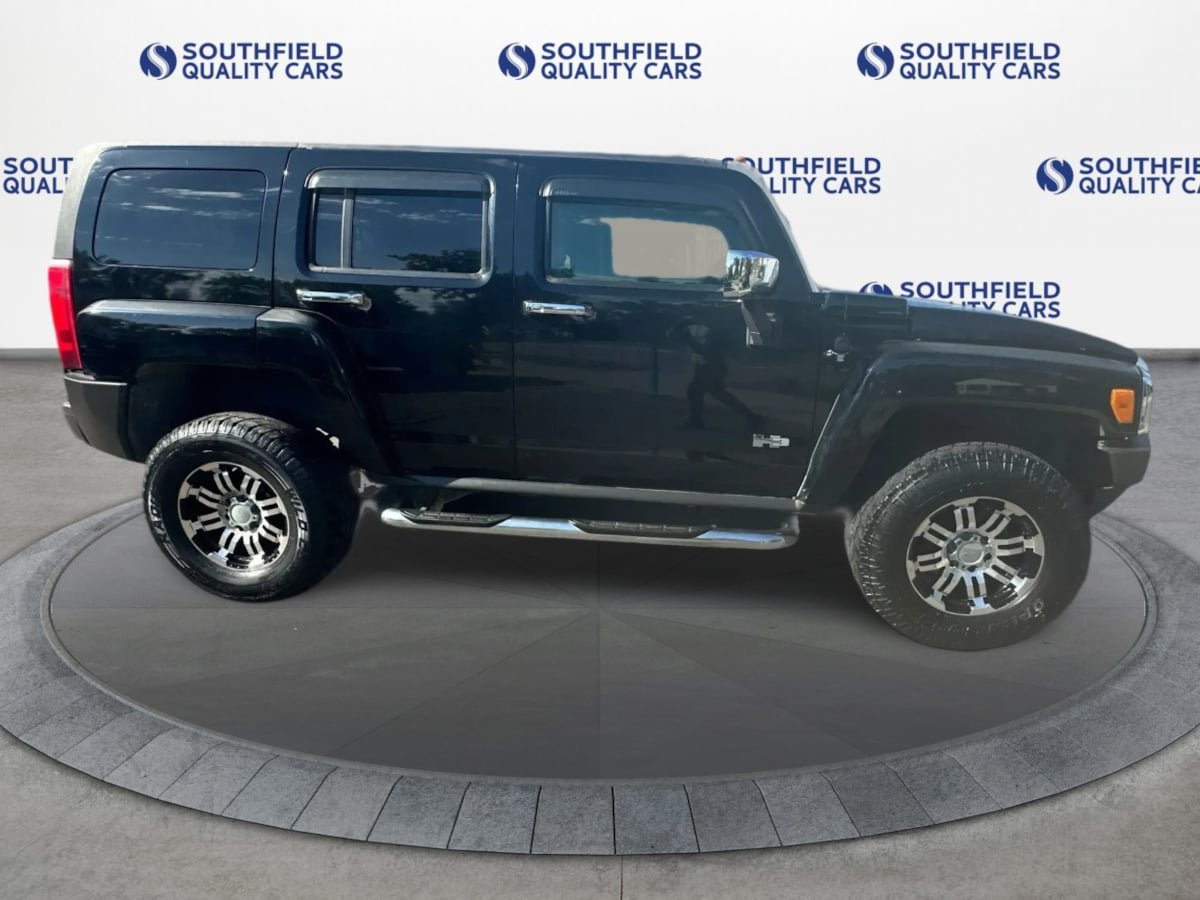 Used 2007 HUMMER H3 AWD/4WD image 8