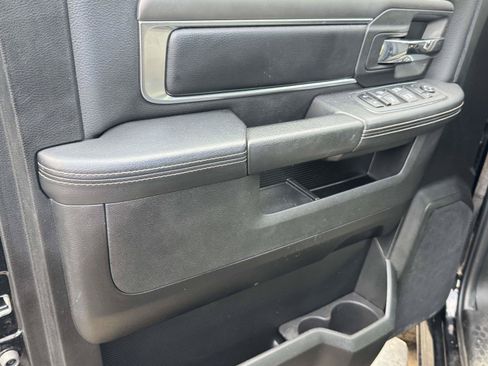Used 2022 RAM 1500 Warlock AWD/4WD image 28