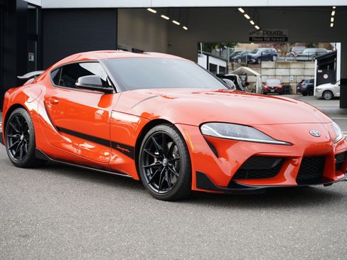 Used 2024 Toyota Supra image 2