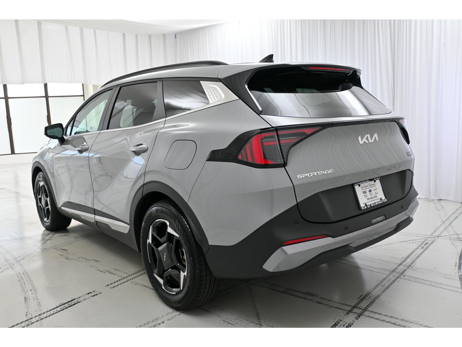 Used 2026 Kia Sportage EX w/ EX Panorama Roof Package FWD image 5
