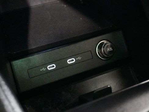 Used 2022 Audi Q4 e-tron Premium Plus w/ Premium Plus image 28