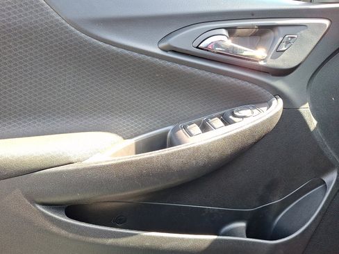 Used 2024 Chevrolet Malibu LT image 12