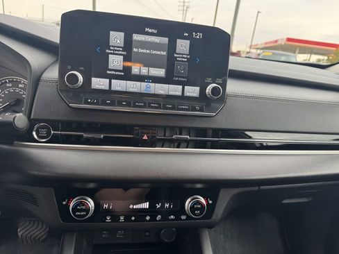 Used 2022 Mitsubishi Outlander SE image 28