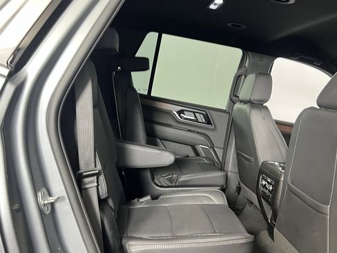 Used 2025 GMC Yukon Denali image 31