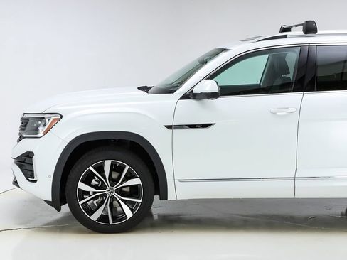 New 2026 Volkswagen Atlas SEL Premium R-Line image 3