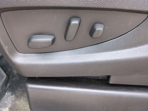 Used 2017 GMC Sierra 1500 SLE image 17