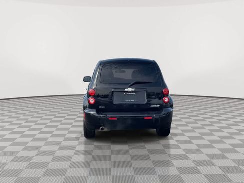 Used 2010 Chevrolet HHR LT image 7