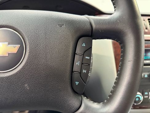 Used 2007 Chevrolet Impala LT image 25