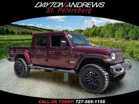 Used 2022 Jeep Gladiator Overland w/ Popular Equipment Package AWD/4WD image 1