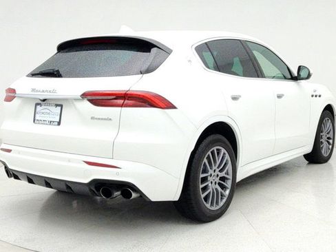Used 2024 Maserati Grecale GT image 5