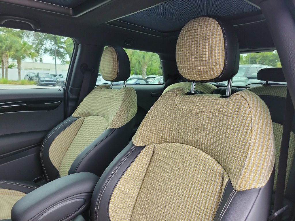 Used 2023 MINI Cooper S w/ MINI Resolute Edition FWD image 5