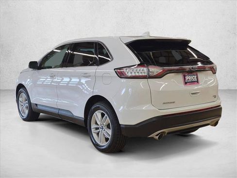Used 2017 Ford Edge SEL w/ Equipment Group 201A AWD/4WD image 8