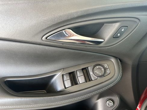 Certified 2023 Buick Encore GX Select w/ Sport Touring Package image 10