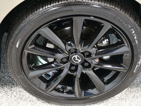 Used 2024 MAZDA MAZDA3 s AWD/4WD image 21