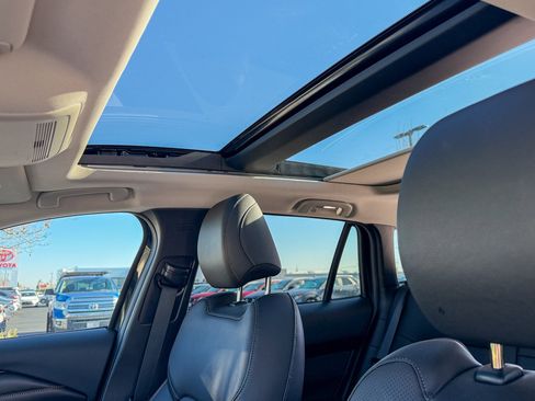 Used 2025 MAZDA CX-50 AWD 2.5 Hybrid w/ Premium Pkg image 21