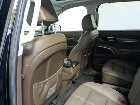Used 2022 Kia Telluride SX w/ Nightfall Edition Package image 33