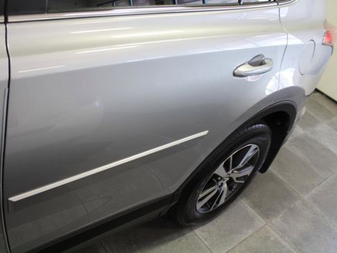 Used 2017 Toyota RAV4 XLE w/ Protection Package image 34