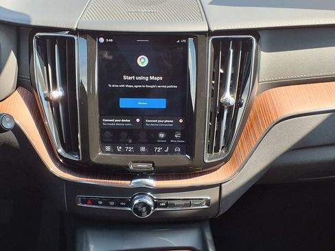 Certified 2023 Volvo XC60 B5 Ultimate AWD/4WD image 31