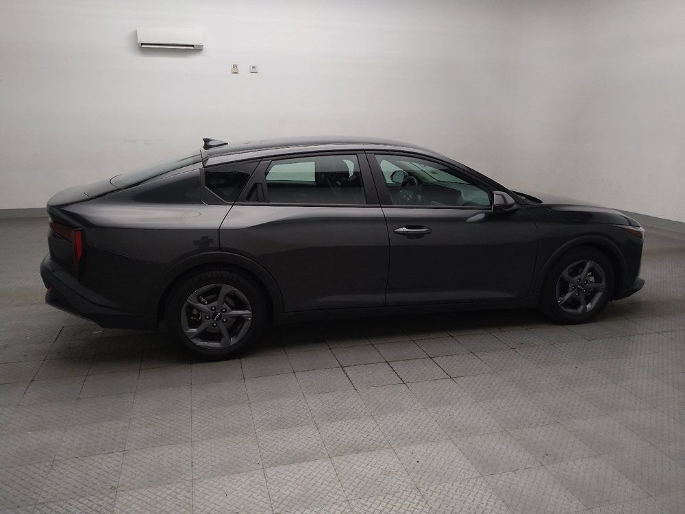 Used 2025 Kia K4 FWD image 10