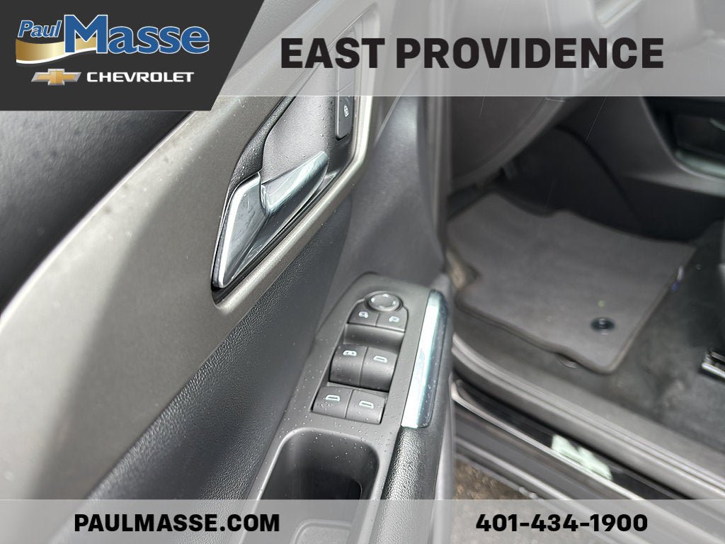 Used 2024 Chevrolet Traverse LT AWD/4WD image 9