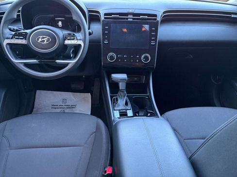 Used 2023 Hyundai Tucson SE image 11