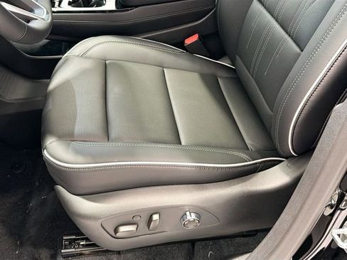 New 2026 Buick Enclave Avenir image 19