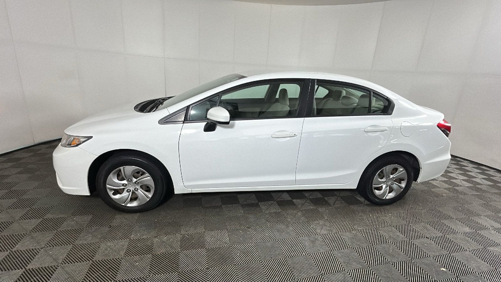 Used 2015 Honda Civic LX image 5