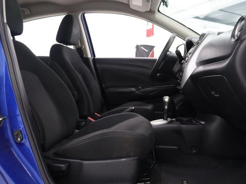 Used 2015 Nissan Versa SV FWD image 22