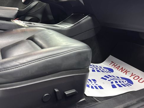 Used 2020 Tesla Model 3 Long Range image 26