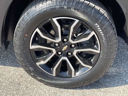 Certified 2023 Chevrolet TrailBlazer ACTIV w/ Convenience Package AWD/4WD image 12