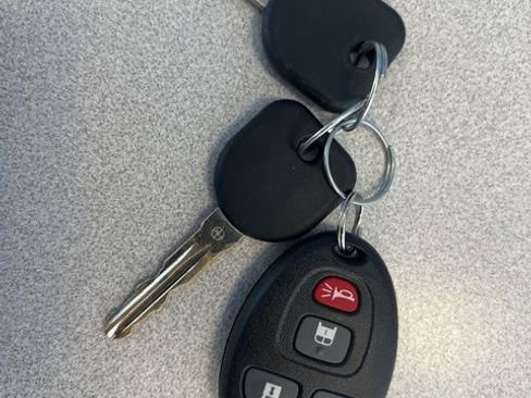 Used 2014 Chevrolet Express 2500 image 33