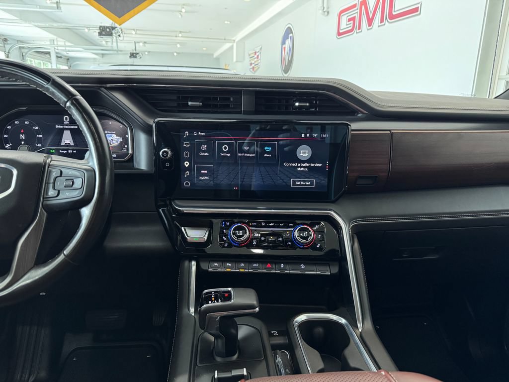 Certified 2025 GMC Sierra 1500 Denali Ultimate AWD/4WD image 19
