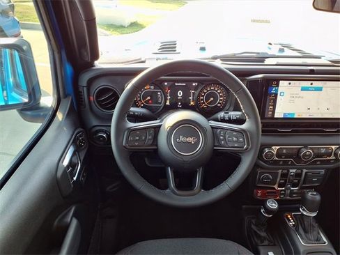 New 2025 Jeep Wrangler Unlimited Rubicon image 11