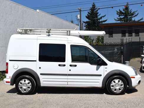 Used 2013 Ford Transit Connect XLT FWD image 6