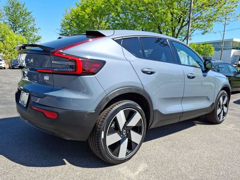 Certified 2023 Volvo C40 P8 Recharge Ultimate AWD/4WD image 6