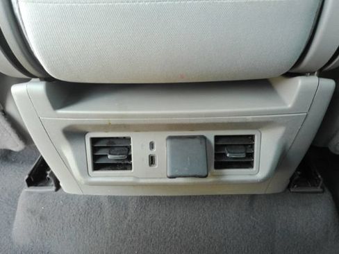 Used 2025 Chevrolet Silverado 1500 LT RWD image 26