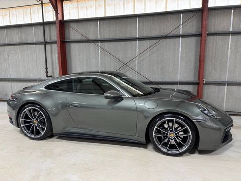 Used 2021 Porsche 911 Carrera 4S image 15