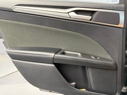 Used 2019 Ford Fusion SE FWD image 63