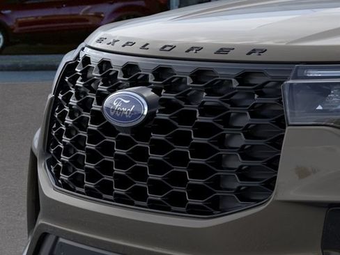 New 2026 Ford Explorer ST-Line w/ ST-Line Street Pack RWD image 17