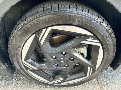 Used 2025 Kia K4 EX FWD image 12