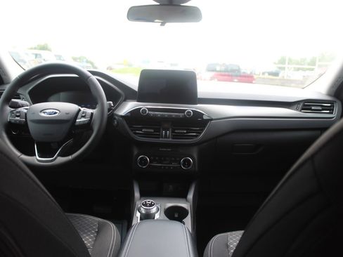 New 2026 Ford Escape Active w/ Cold Weather Package AWD/4WD image 13