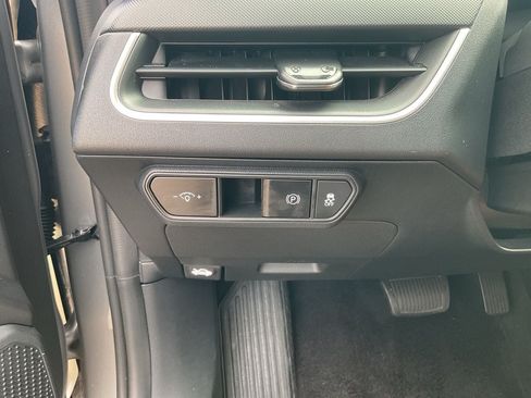 Used 2025 Kia K4 FWD image 17