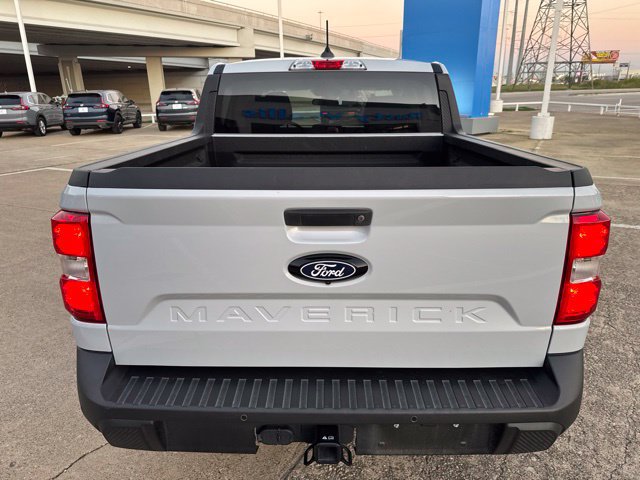 Used 2025 Ford Maverick XLT w/ 4K Tow Package AWD/4WD image 3
