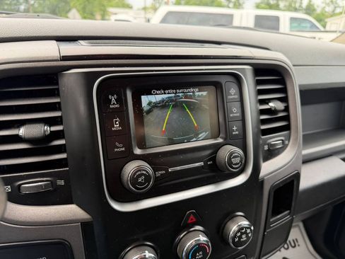 Used 2018 RAM 2500 Tradesman w/ Chrome Appearance Group AWD/4WD image 47