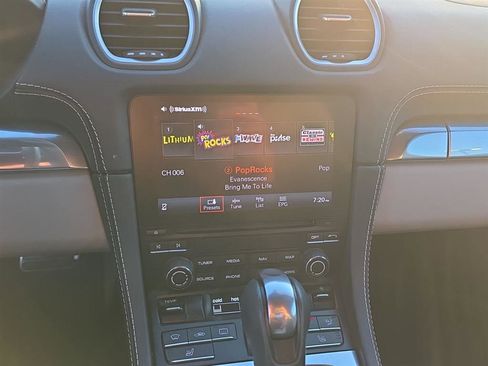 Used 2019 Porsche 718 Boxster S RWD image 13