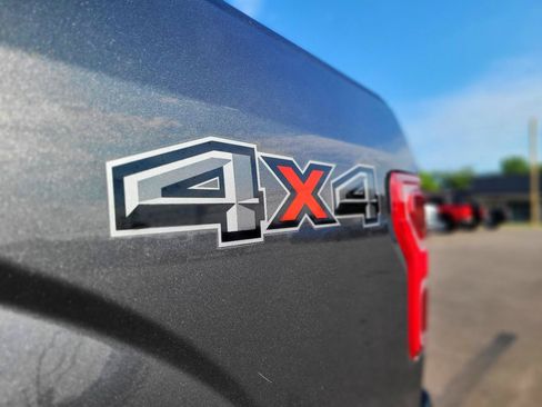 Used 2019 Ford F150 XLT w/ Equipment Group 301A Mid AWD/4WD image 17