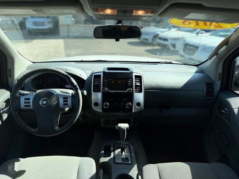 Used 2018 Nissan Frontier S RWD image 31