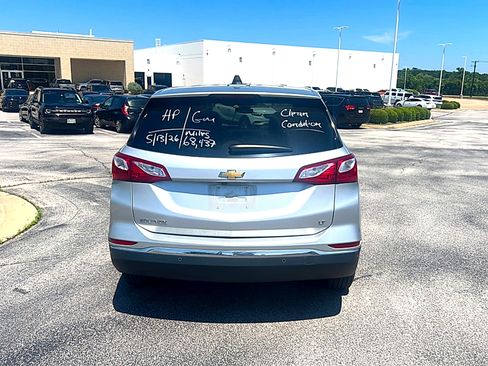 Used 2020 Chevrolet Equinox LT FWD image 6