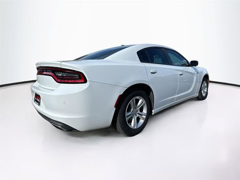Used 2020 Dodge Charger SXT image 13